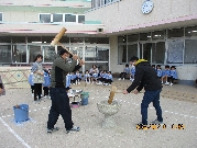 お餅つき